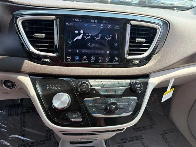 Used 2020 White Chrysler Touring L Plus image 23