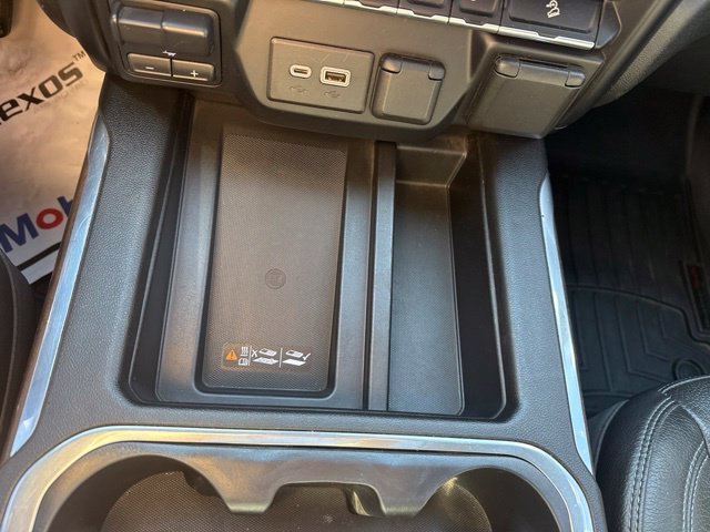 Used 2020 Black GMC Denali image 27
