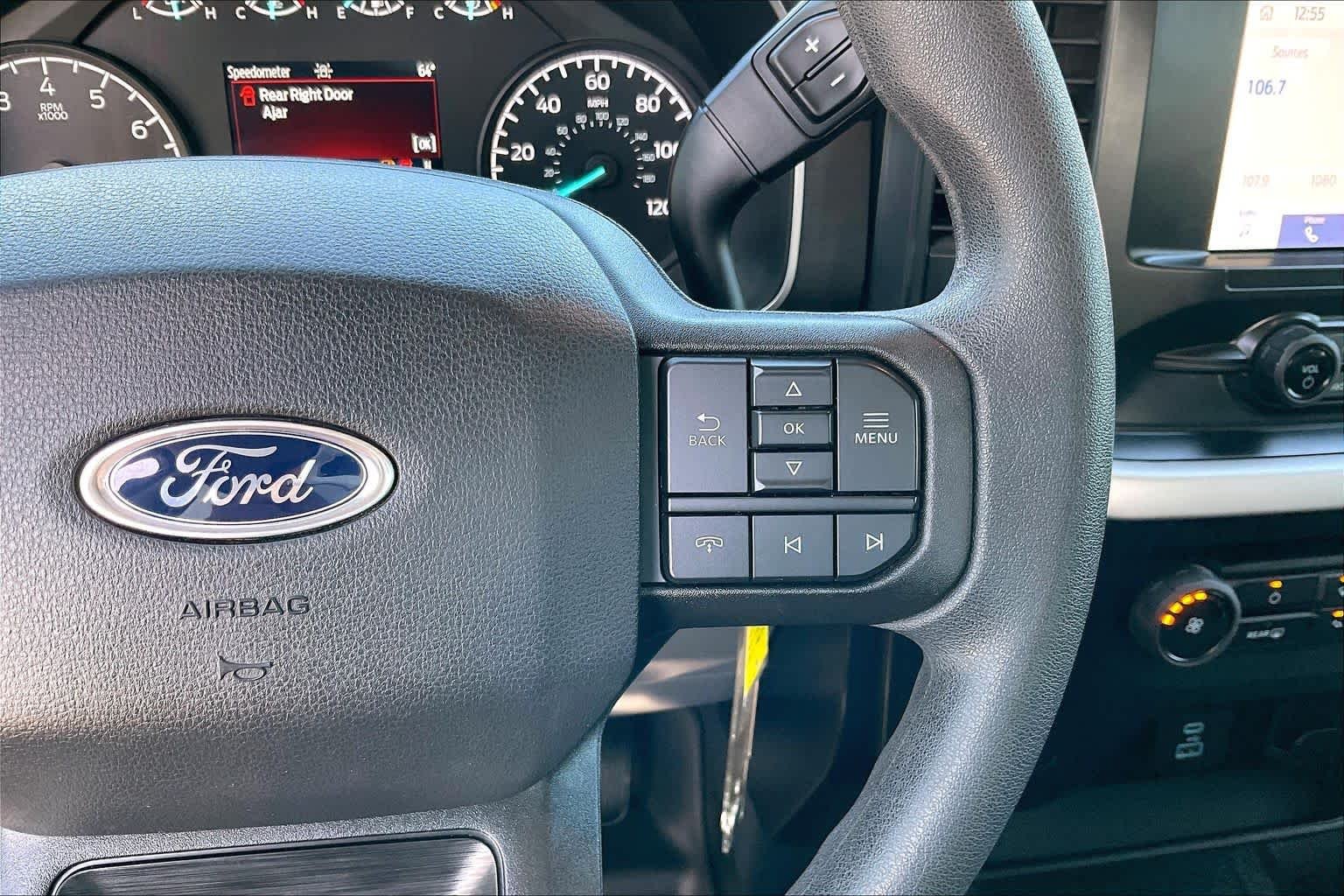 Used 2022 Oxford White Ford XL image 59