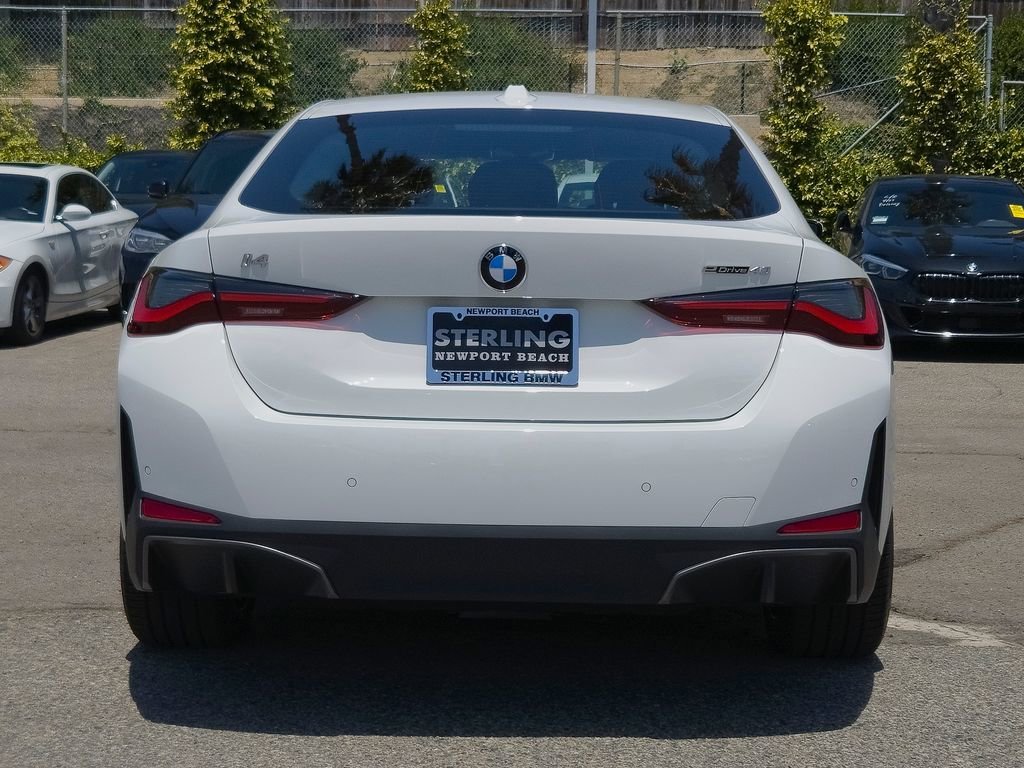 New 2026 Alpine White BMW eDrive40 image 19