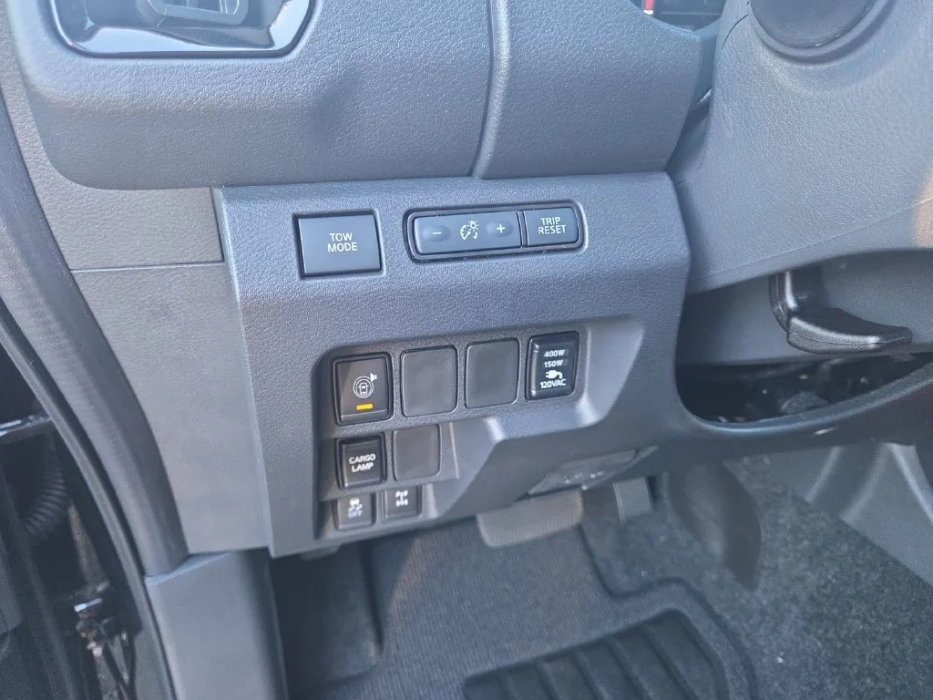 Used 2026 Black Nissan PRO-4X image 12