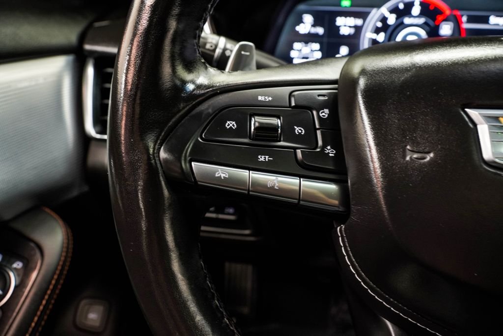 Used 2023 Red Cadillac V-Series image 36
