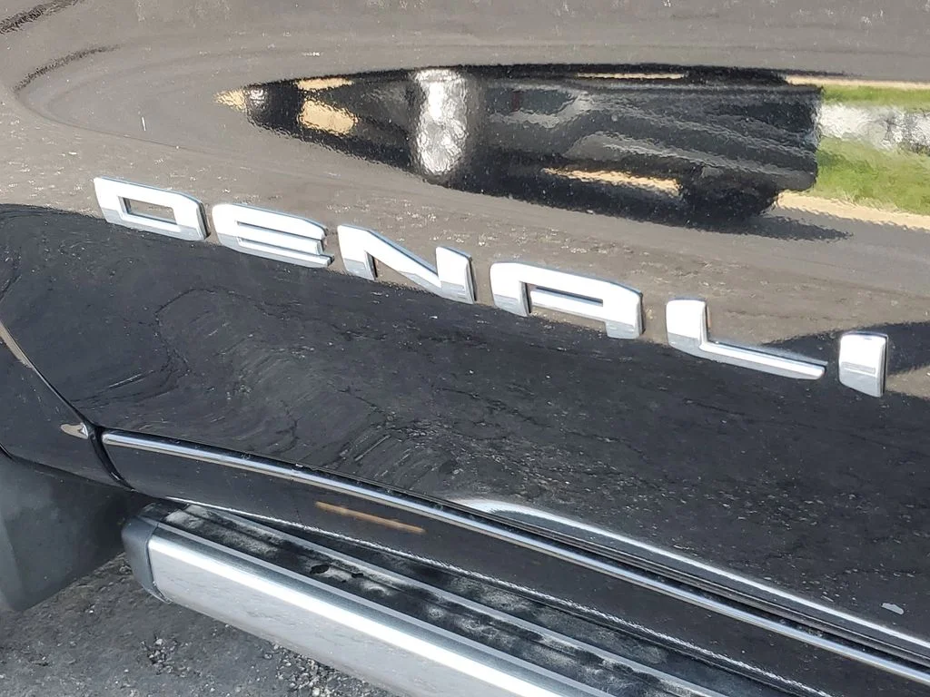 Certified Used 2023 Onyx Black GMC Denali image 34