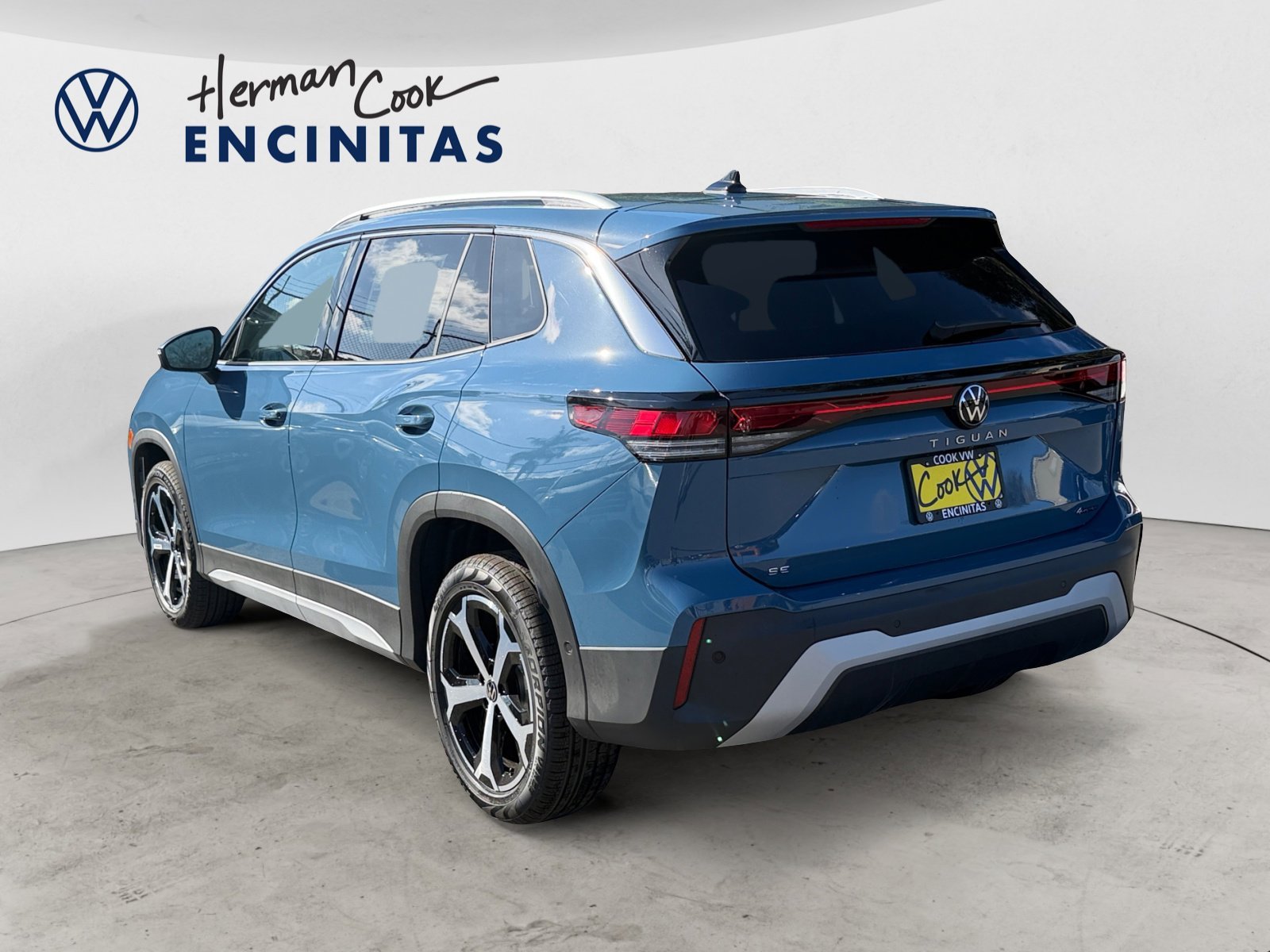 New 2026 Blue Volkswagen SE image 3