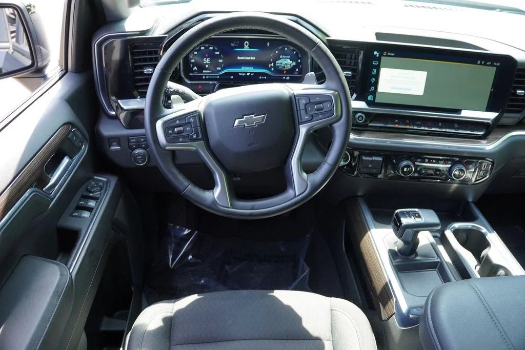 Used 2023 Black Chevrolet RST image 19