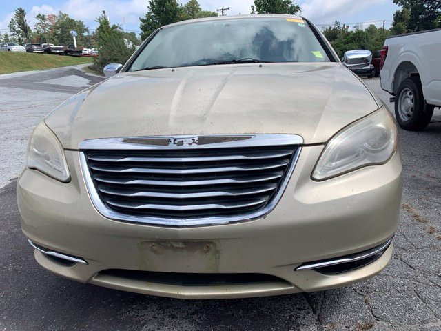 Used 2011 Gold Chrysler Limited image 2