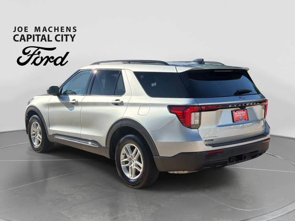 Used 2025 Silver Ford Active image 7