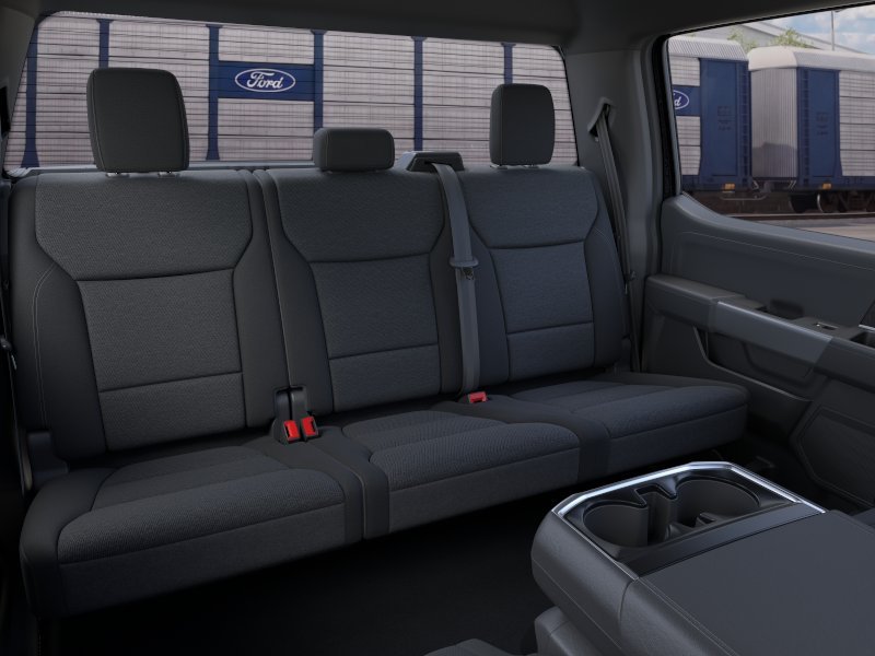 New 2026 Agate Black Metallic Ford XLT image 11