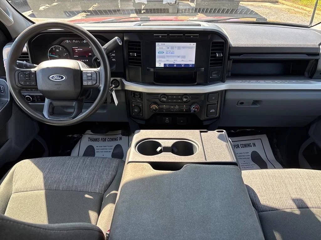 Used 2023 Red Ford XLT image 21