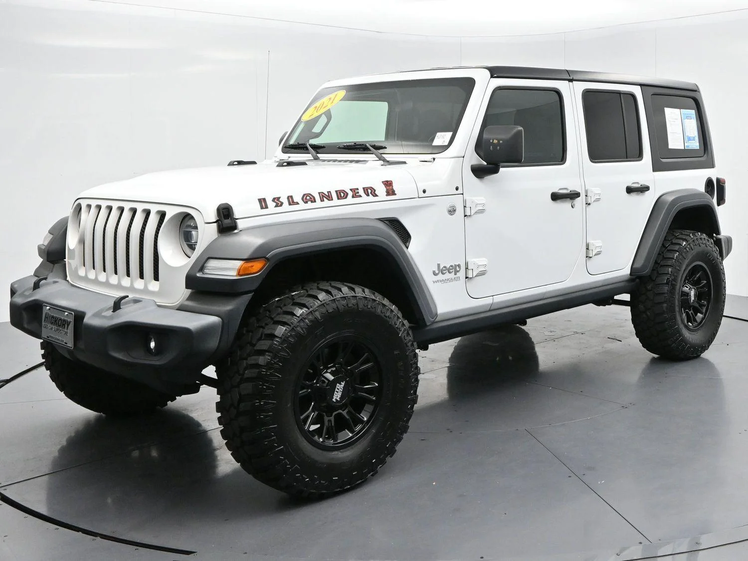 Used 2021 Bright White Clearcoat Jeep Unlimited Islander image 3