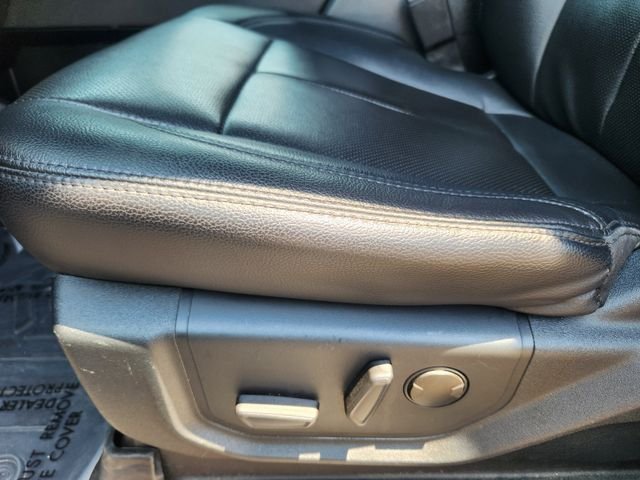 Used 2021 Black Ford XLT image 9