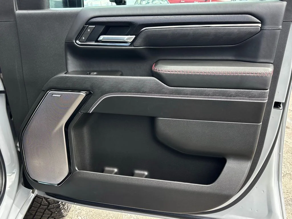 2025 GMC Sierra 2500HD AT4X - Photo 35