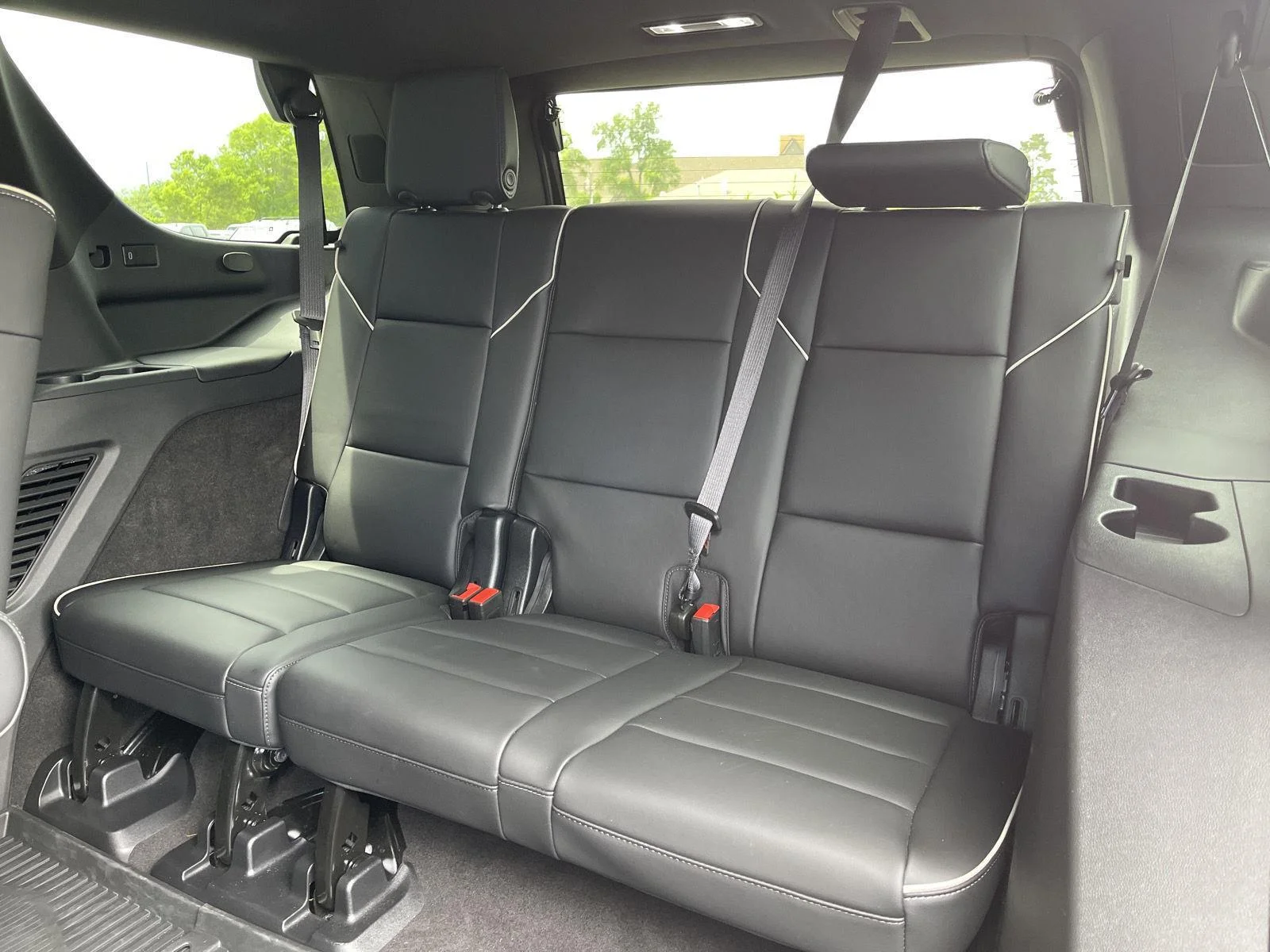 2024 Cadillac Escalade Premium Luxury - Photo 47