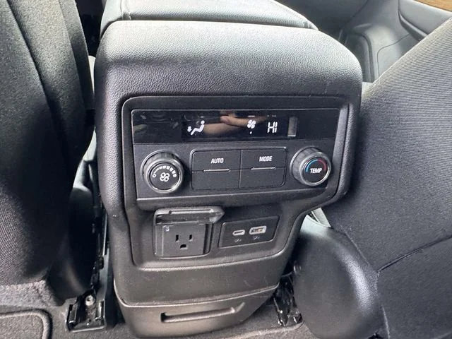 Used 2023 Black GMC SLE image 20