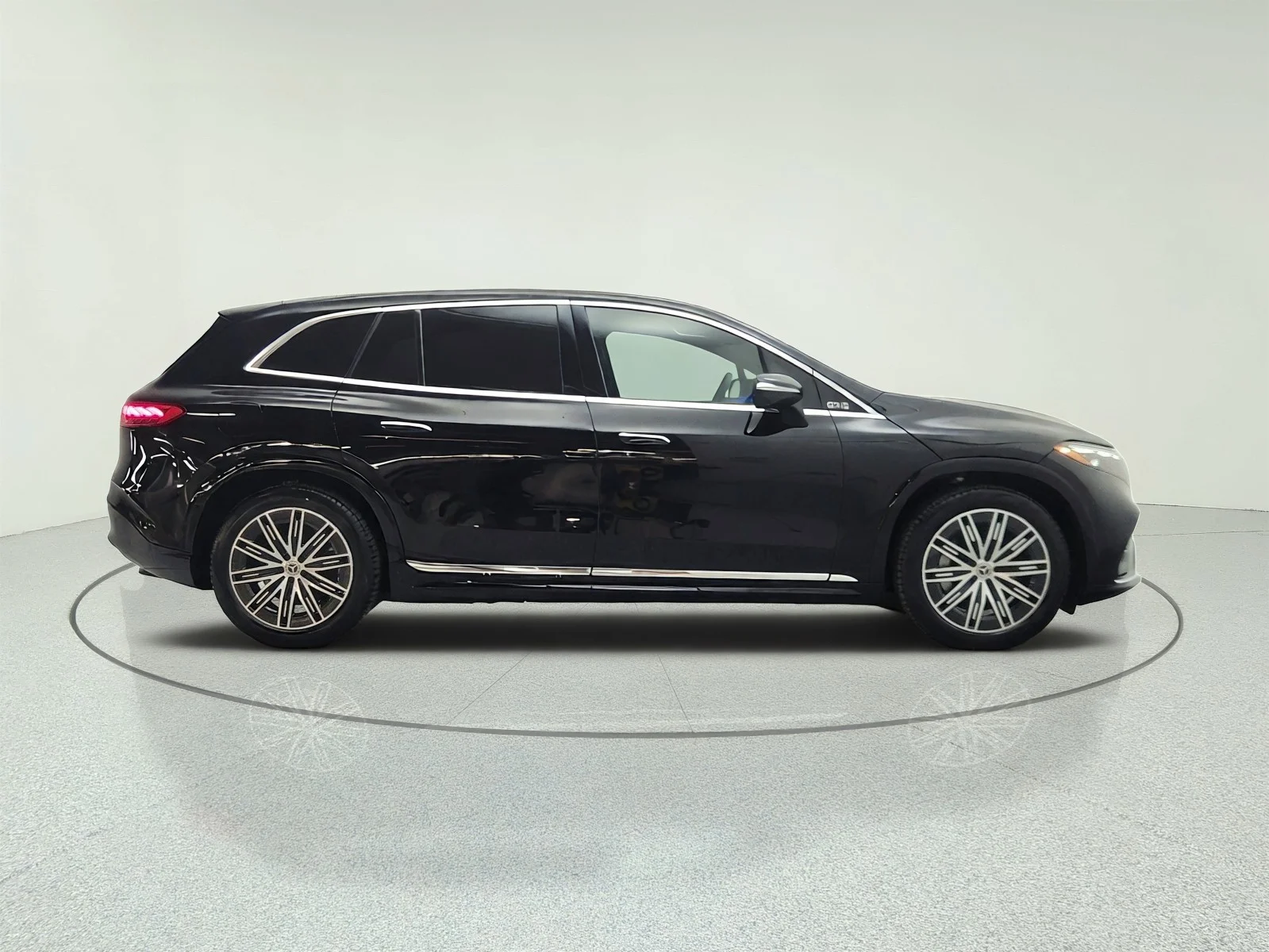 Certified Used 2023 Black Mercedes-Benz EQS 580 4MATIC® SUV image 4