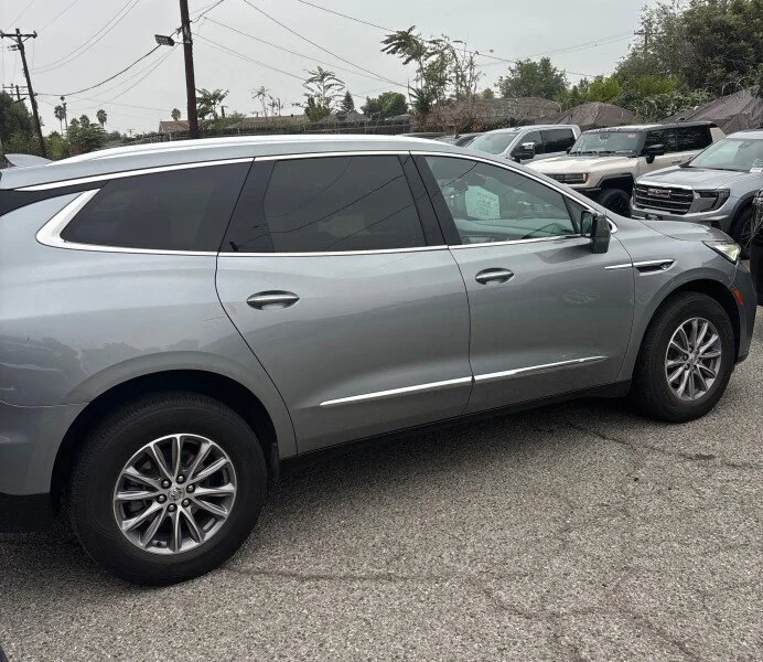 Used 2023 Includes Pitch Dark Night lower exterior accent color.) Buick Essence image 3