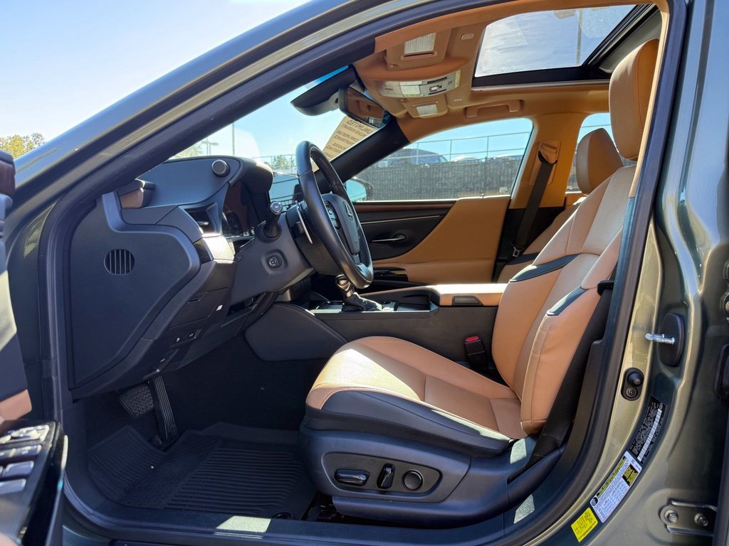 Certified Used 2024 Green Lexus 350 image 24