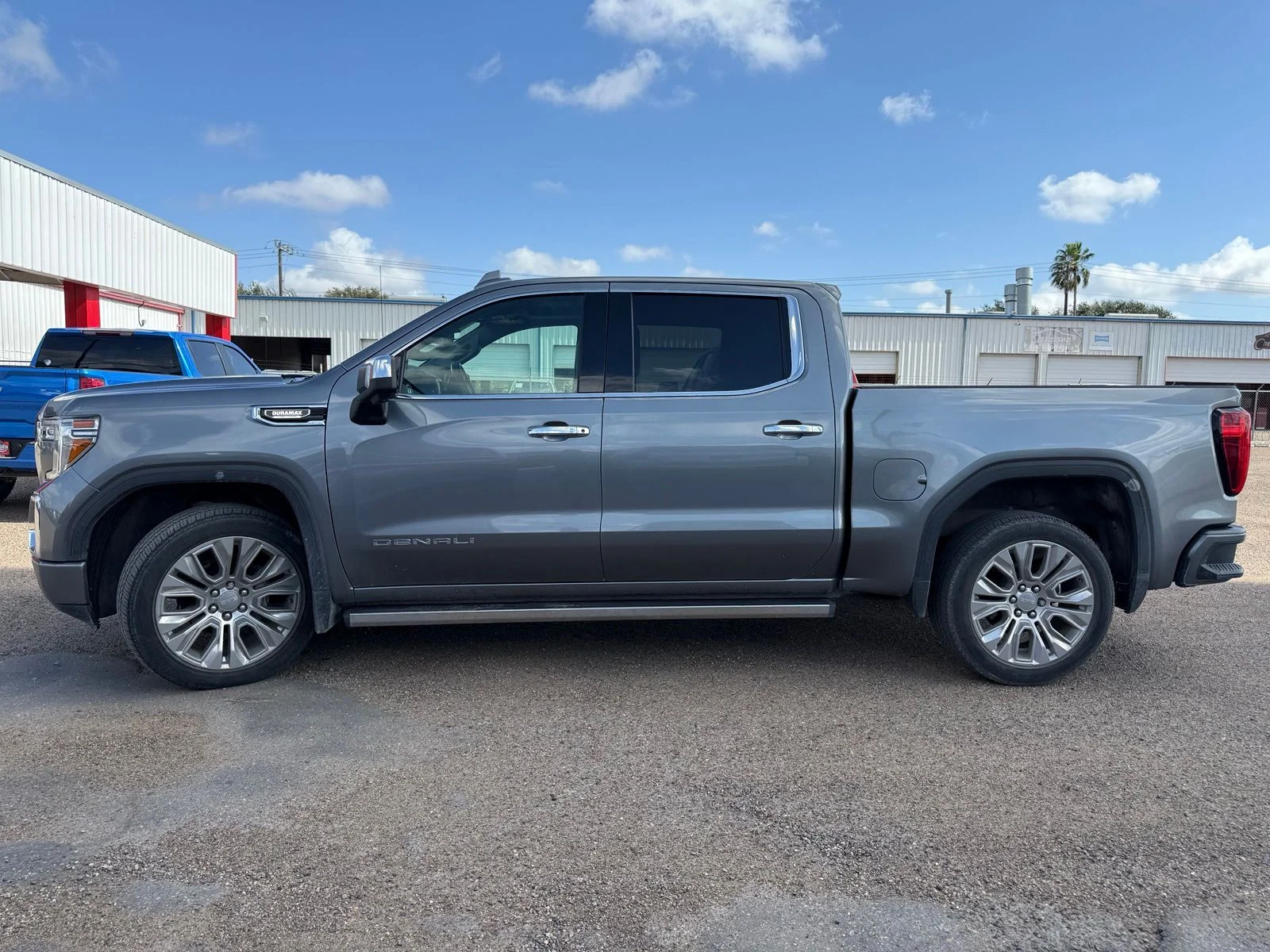 Used 2021 Gray GMC Denali image 3