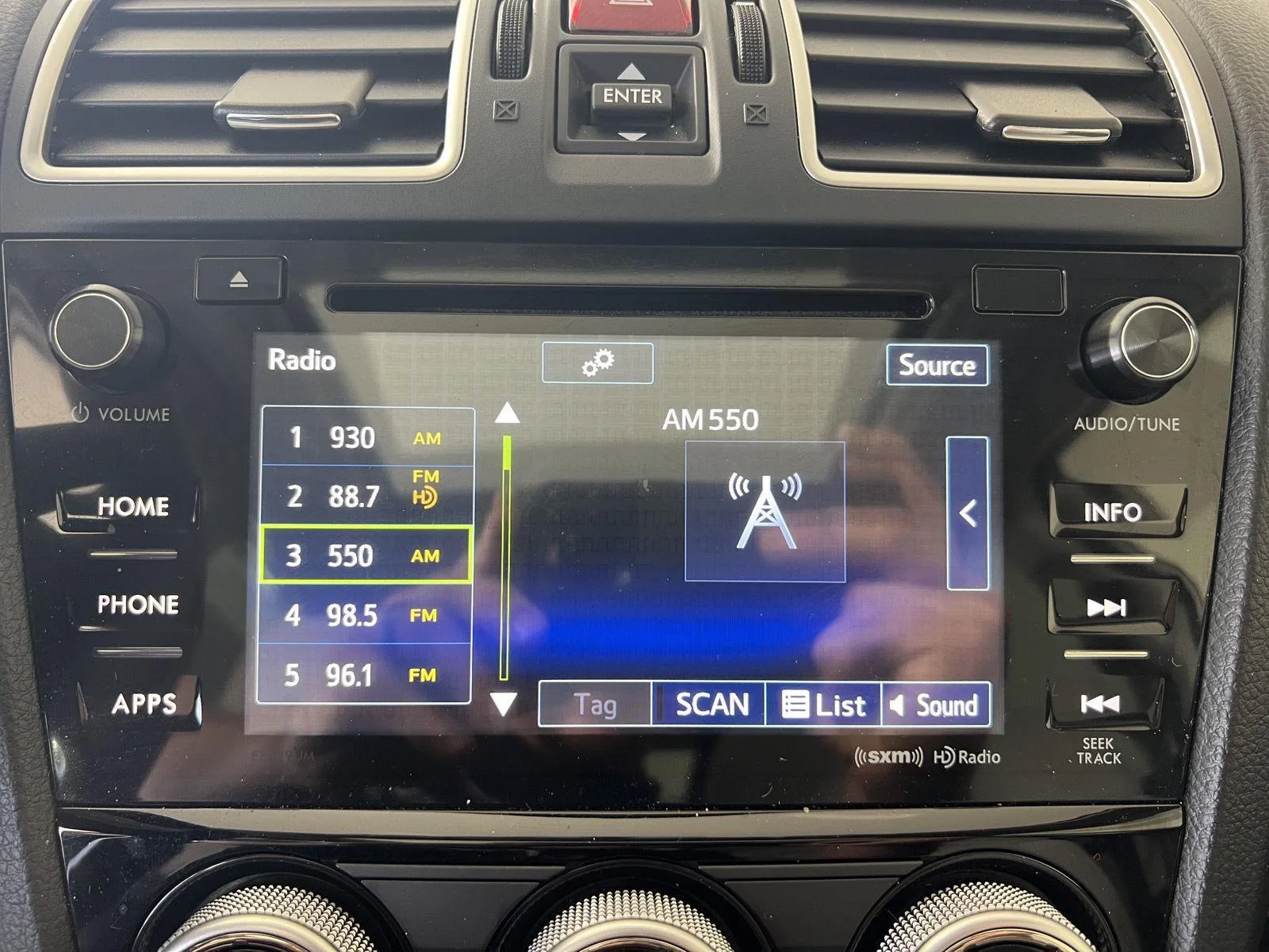 Used 2018 Crystal White Pearl Subaru Premium image 19