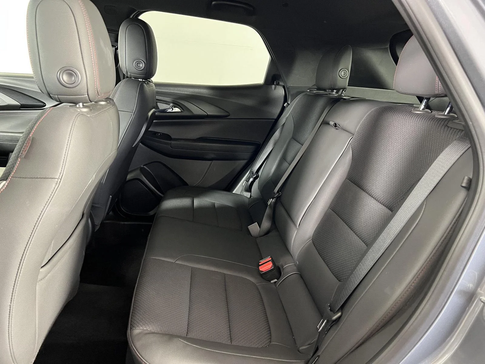 Used 2021 Satin Steel Metallic Chevrolet RS image 19