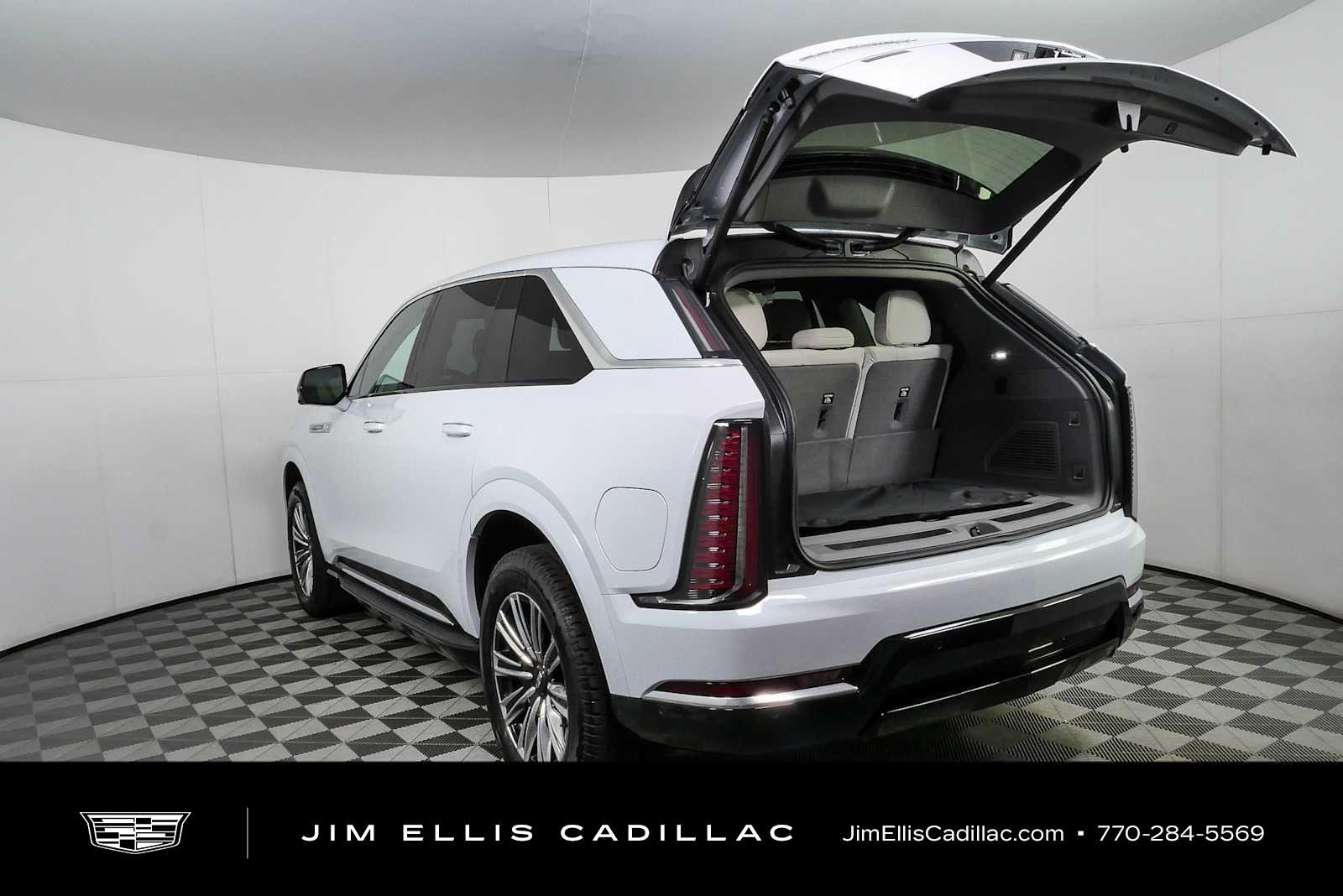 2026 Cadillac Escalade IQ Luxury - Photo 35