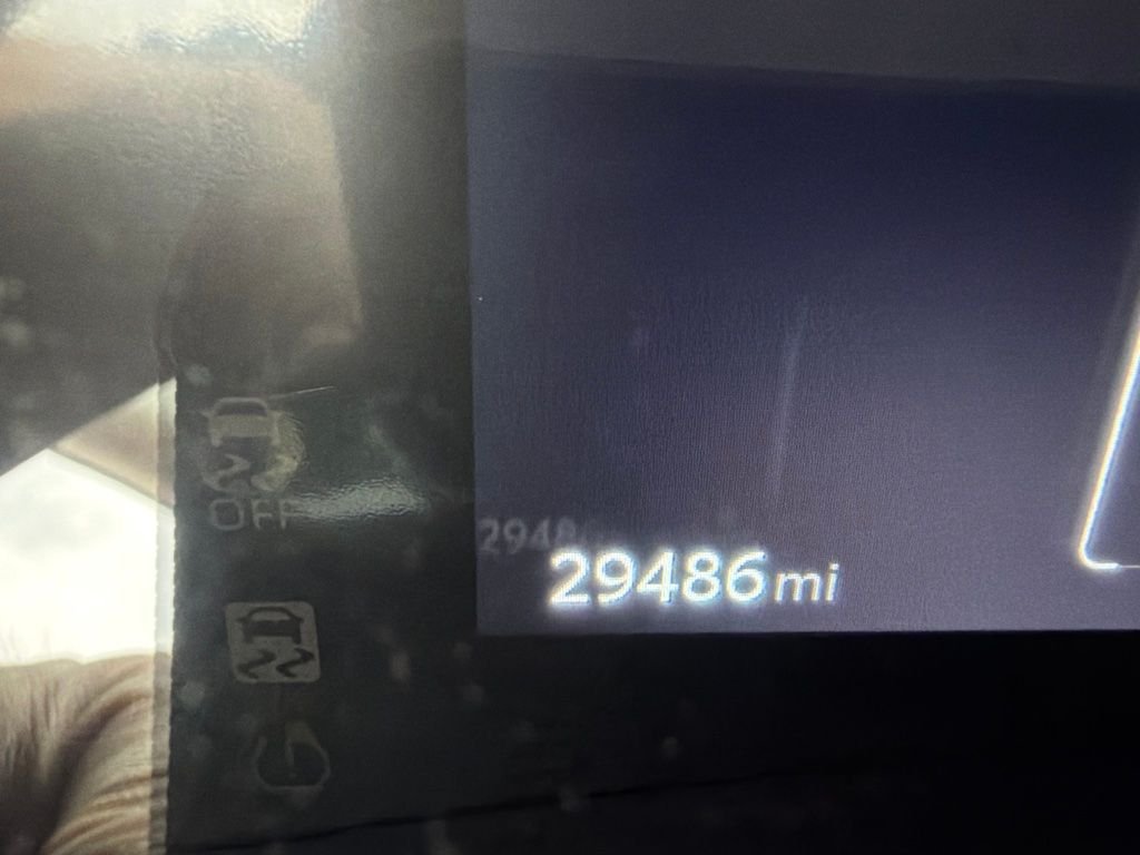 Used 2024 White Toyota XLE image 6