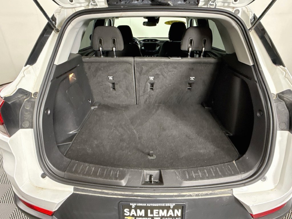 Used 2023 White Chevrolet LT image 23