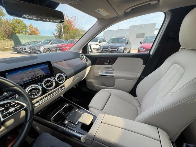 Certified Used 2023 Polar White Mercedes-Benz GLA 250 image 14