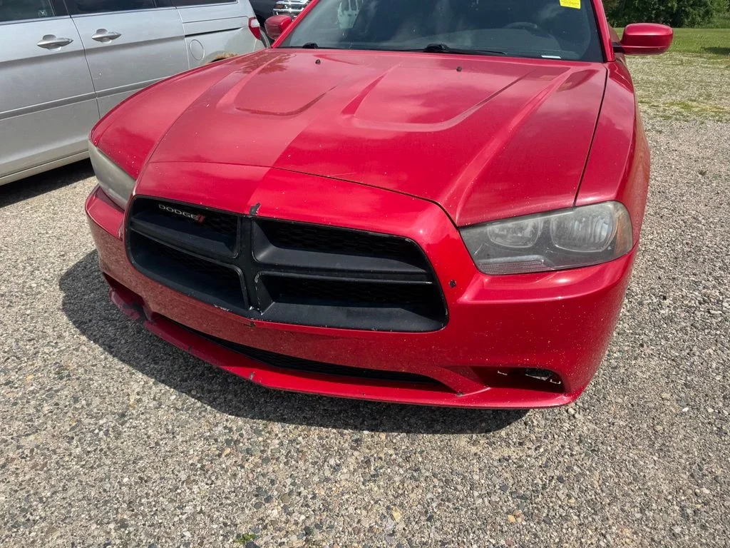 Used 2012 Red Dodge SE image 5