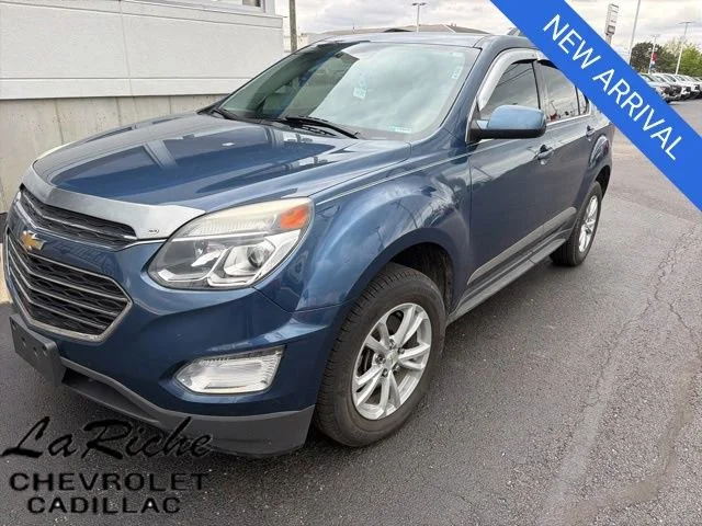 2017 Chevrolet Equinox LT's photo