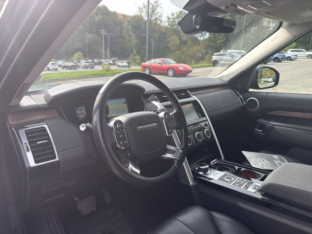 Used 2018 Byron Blue Metallic Land Rover HSE image 7