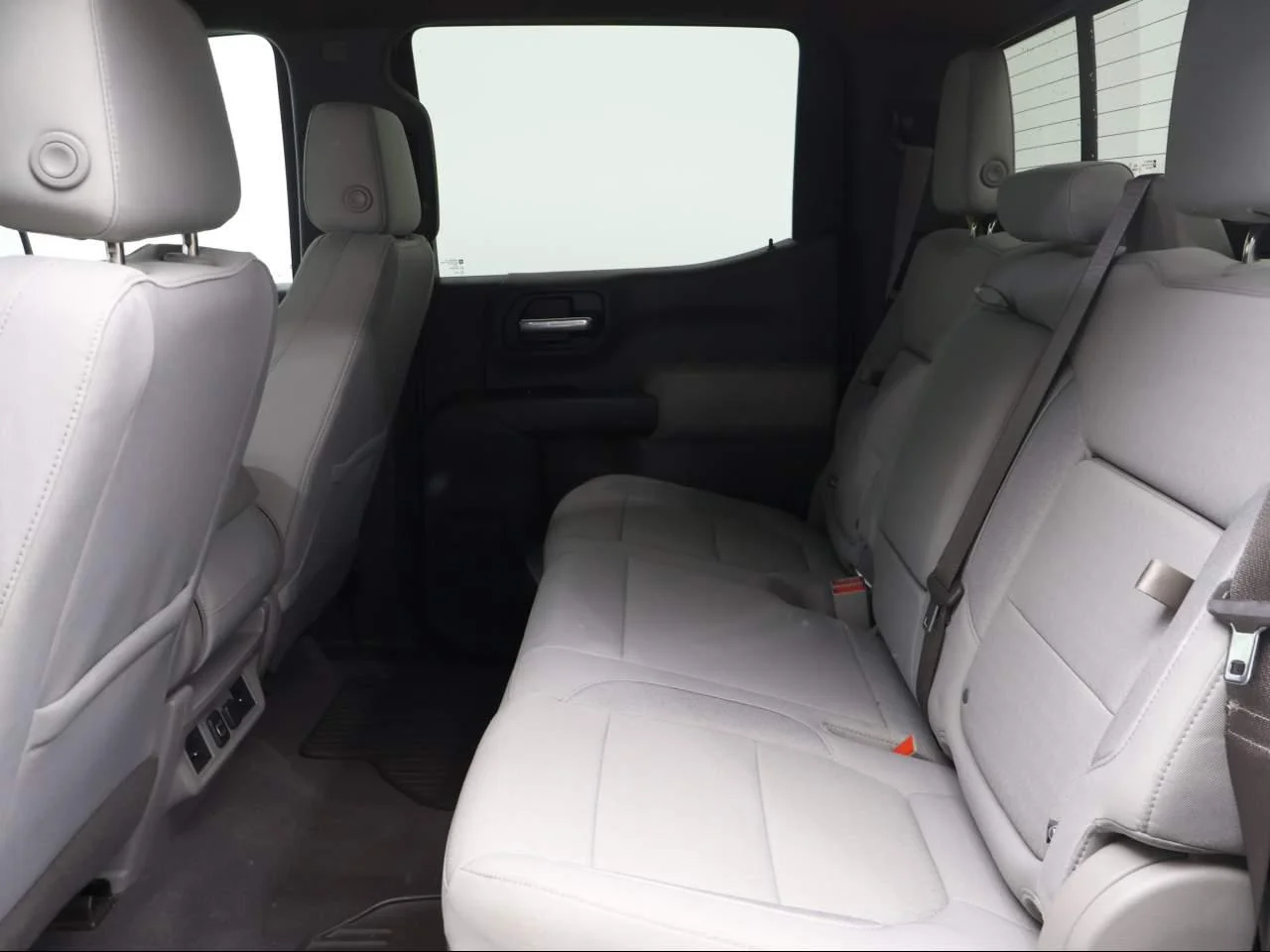 2020 Chevrolet Silverado 1500 LT - Photo 8