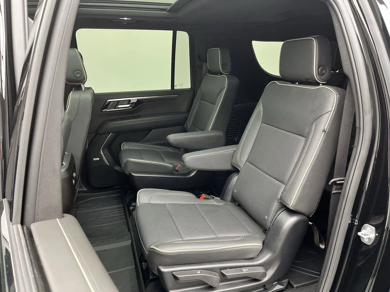 Certified Used 2025 Black Chevrolet Premier image 12