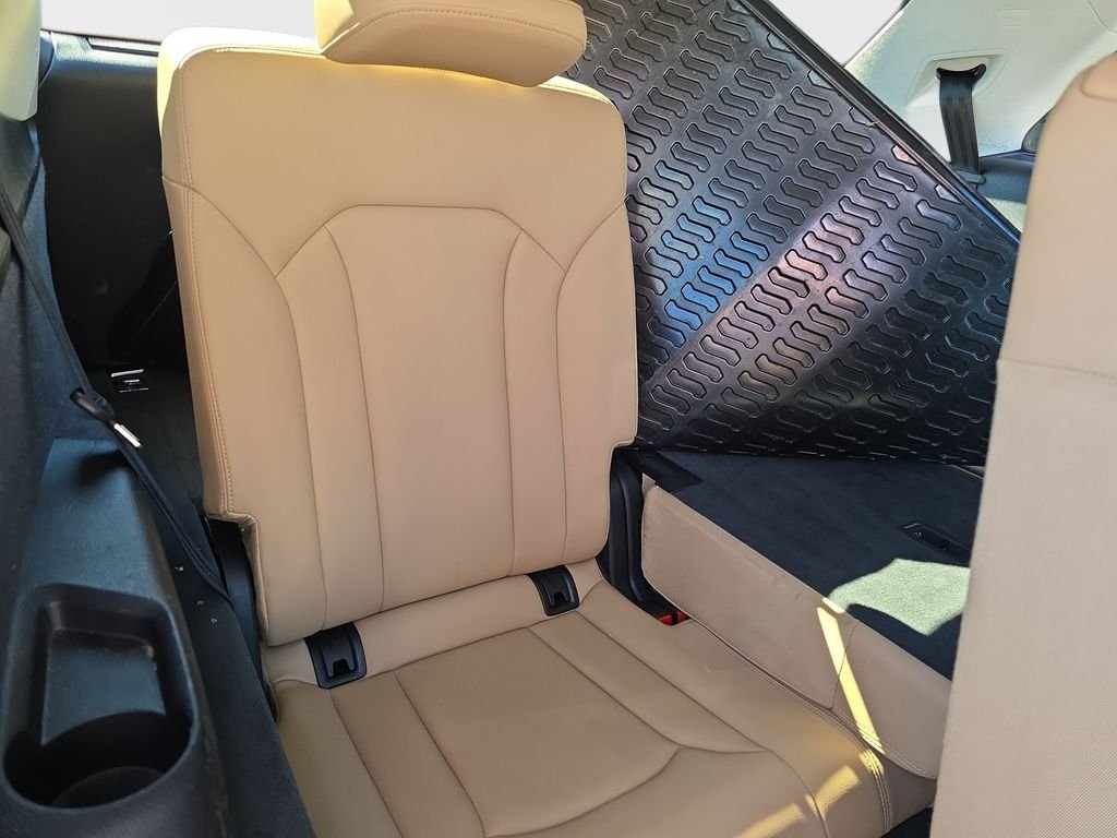 Used 2021 White Audi 55 Premium Plus image 16