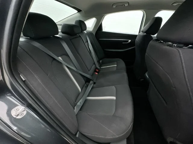 Used 2024 Gray Hyundai SEL image 17