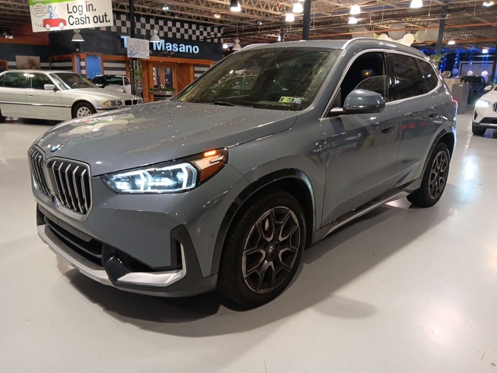 2025 BMW X1 xDrive28i's photo