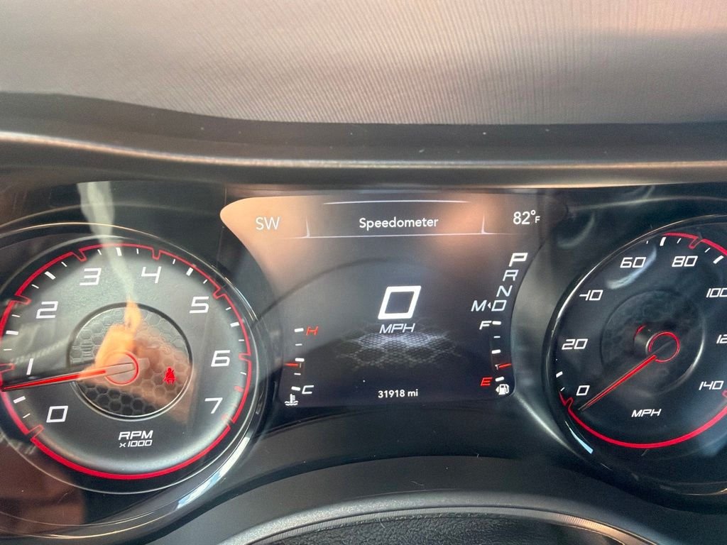 Used 2023 Orange Dodge SXT image 16