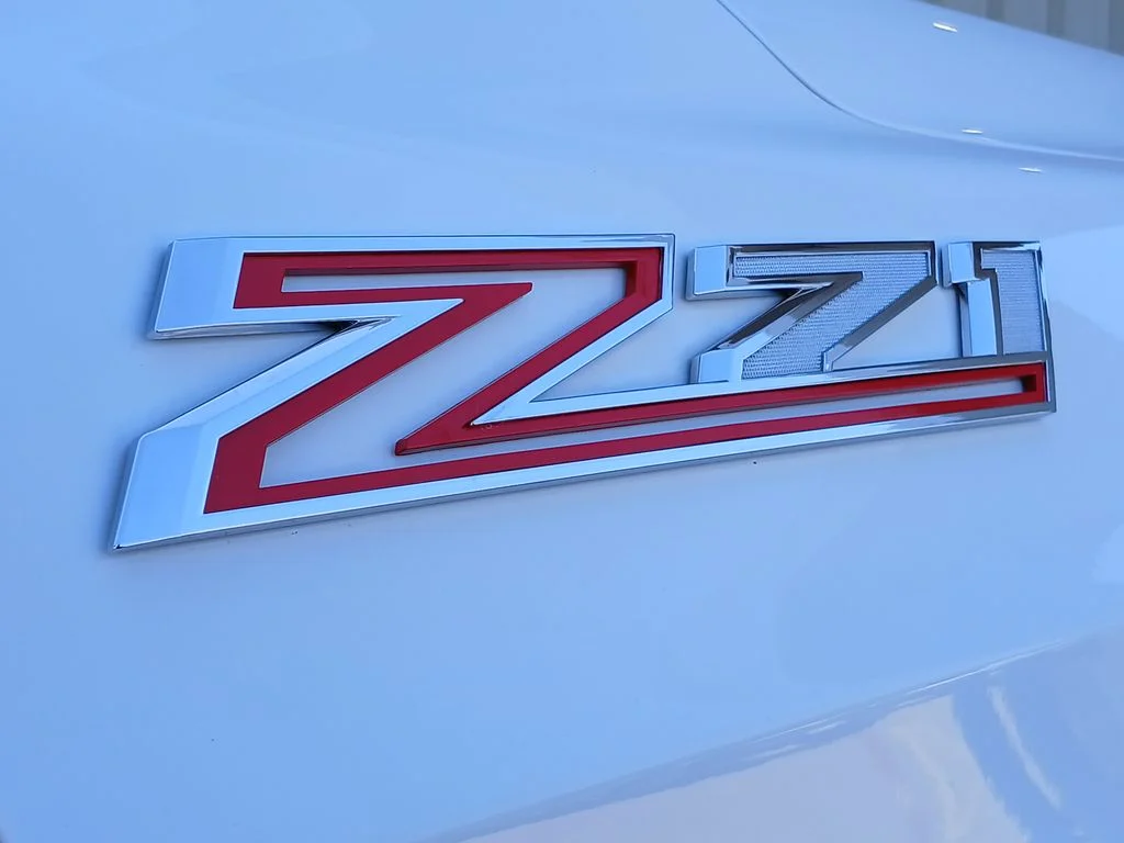 Used 2024 White Chevrolet Z71 image 21