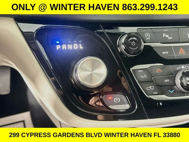 Used 2024 White Chrysler Touring L image 16