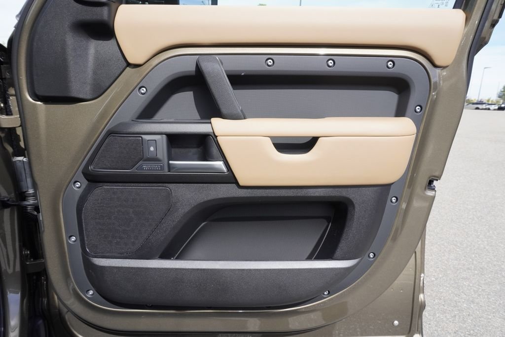 New 2026 Gondwana Stone Land Rover X image 21