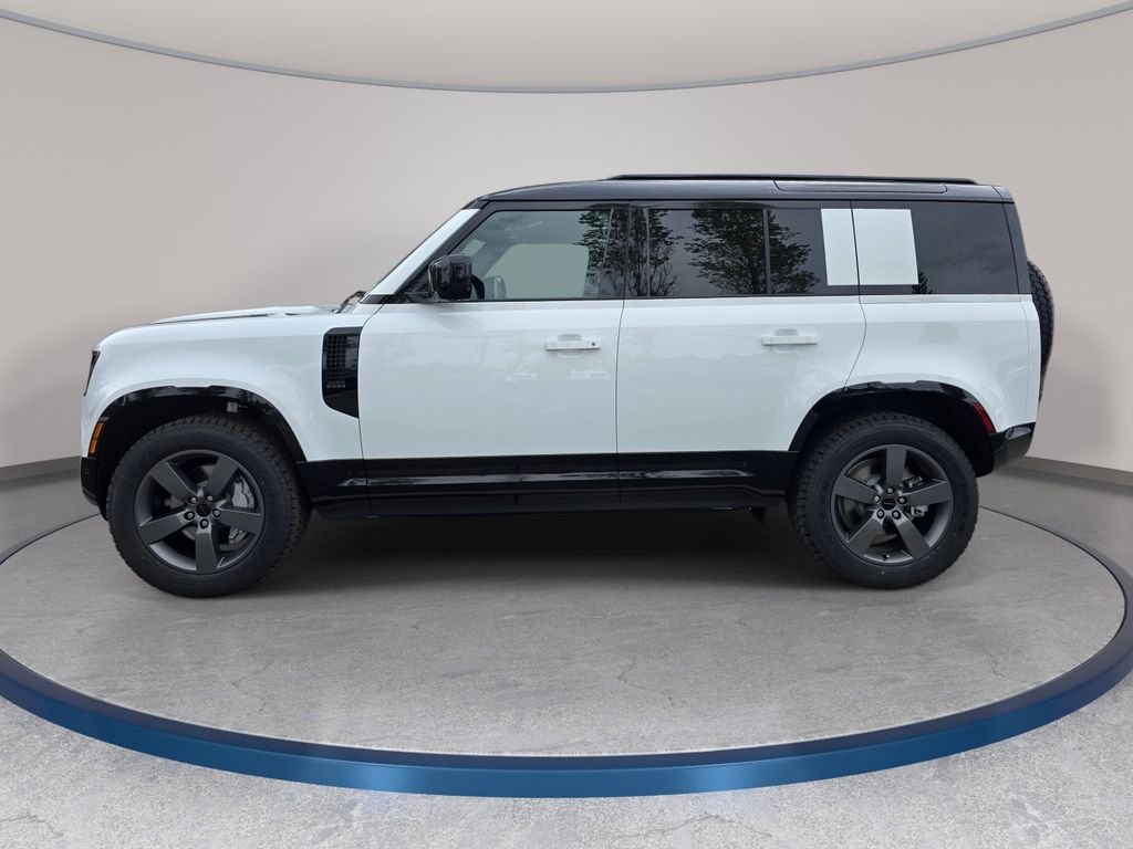 New 2026 Fuji White LAND ROVER X-Dynamic SE image 8
