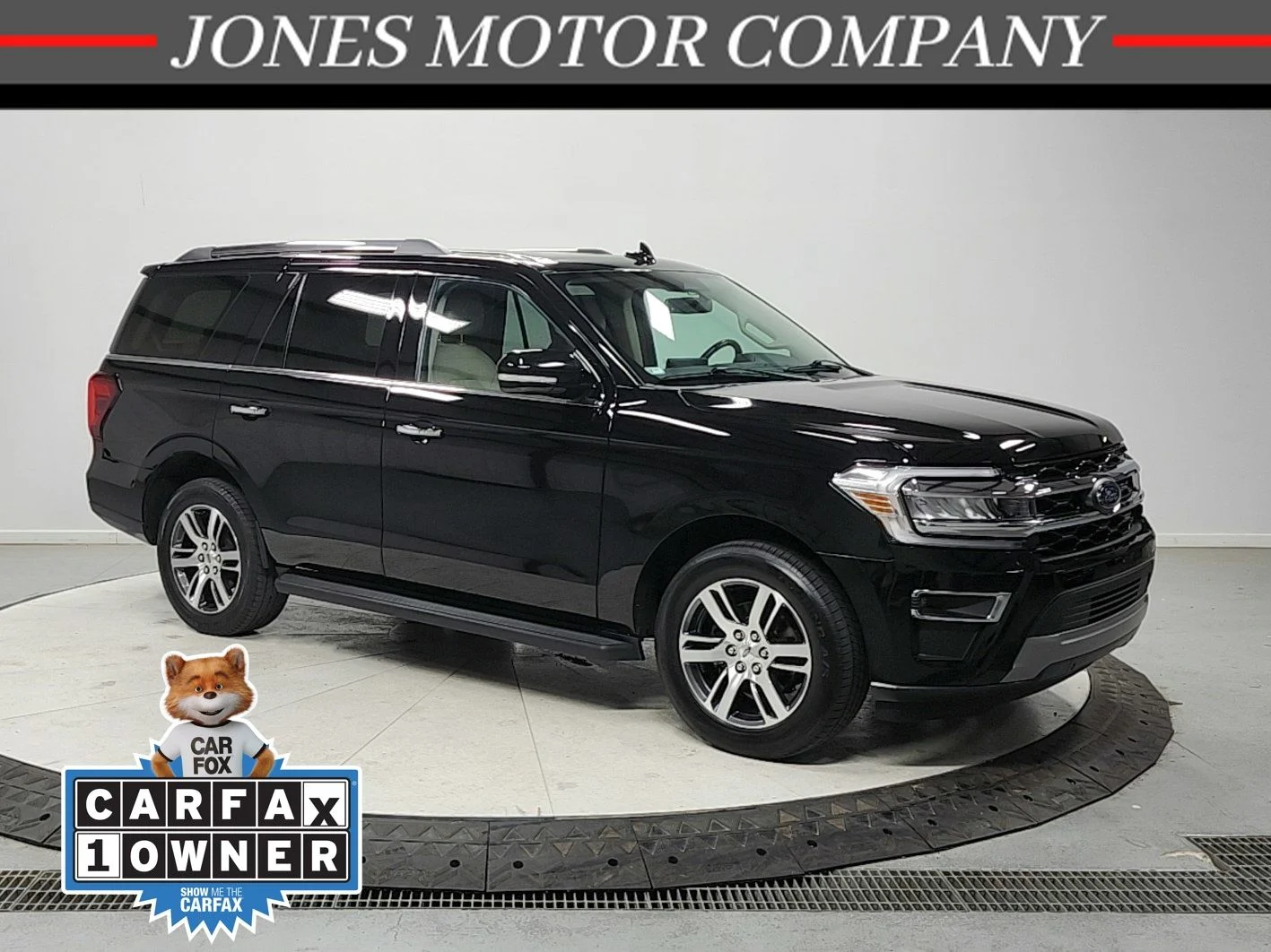 2024 Ford Expedition Limited's photo