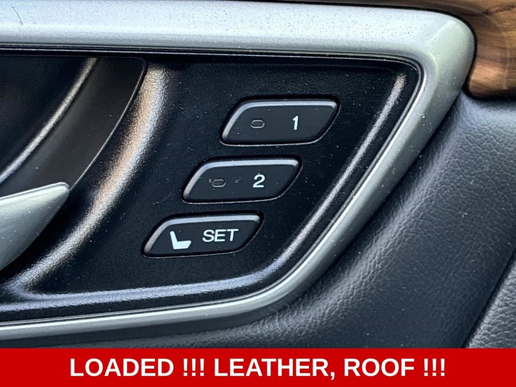 Used 2020 Black Honda EX-L image 21