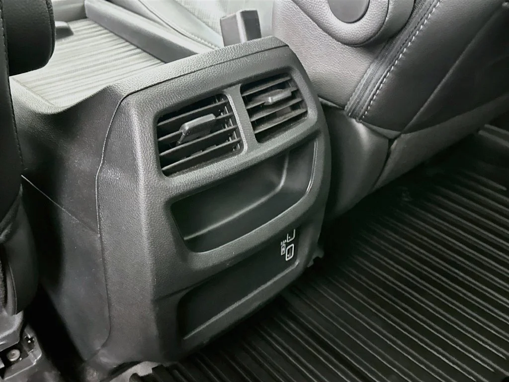 Used 2021  Honda EX-L image 26