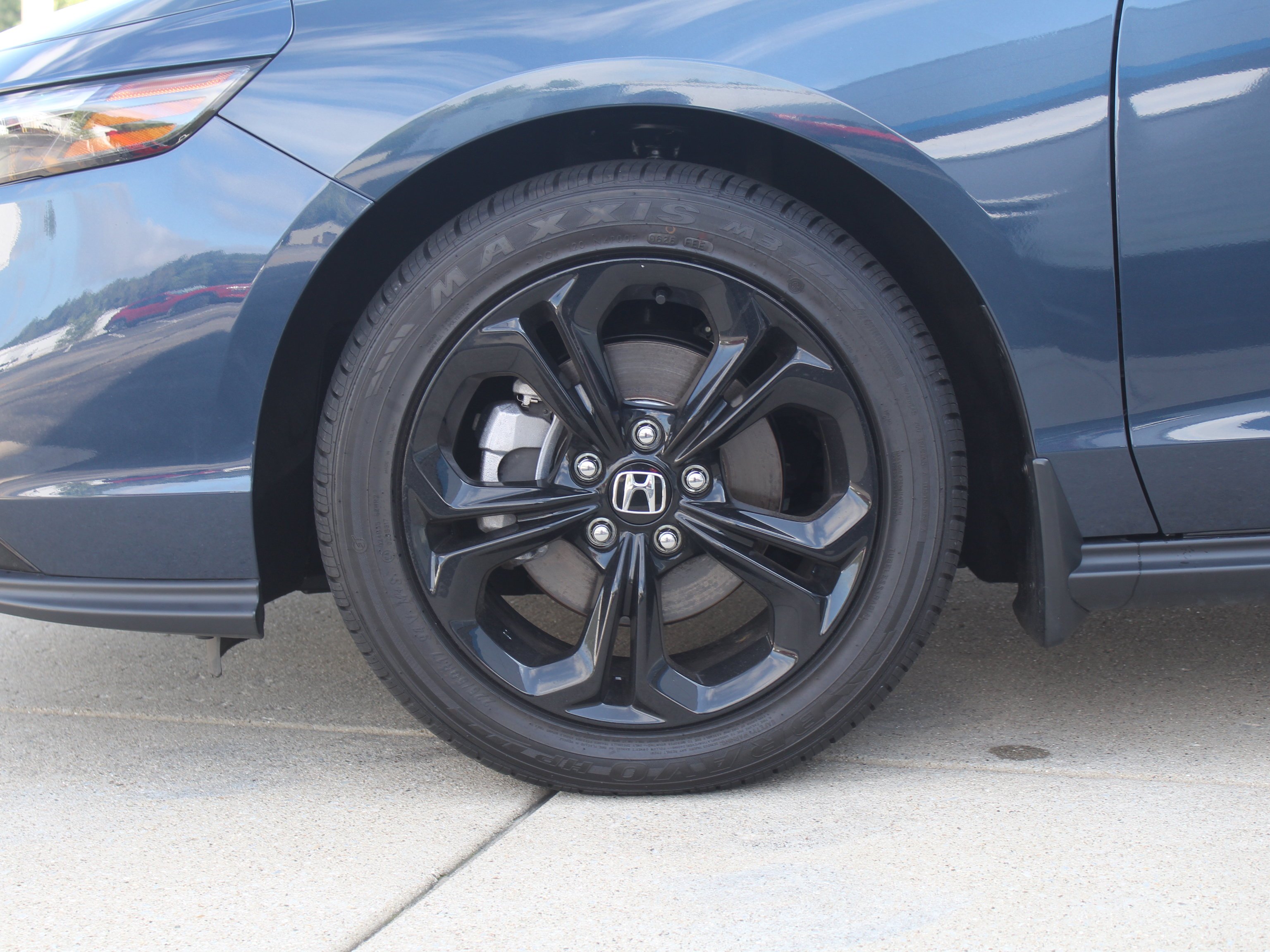 Used 2025 Blue Honda SE image 34