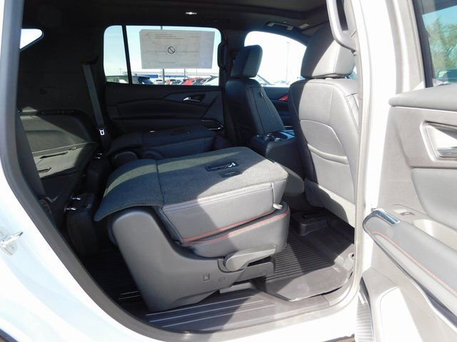 2026 Chevrolet Traverse RS - Photo 31