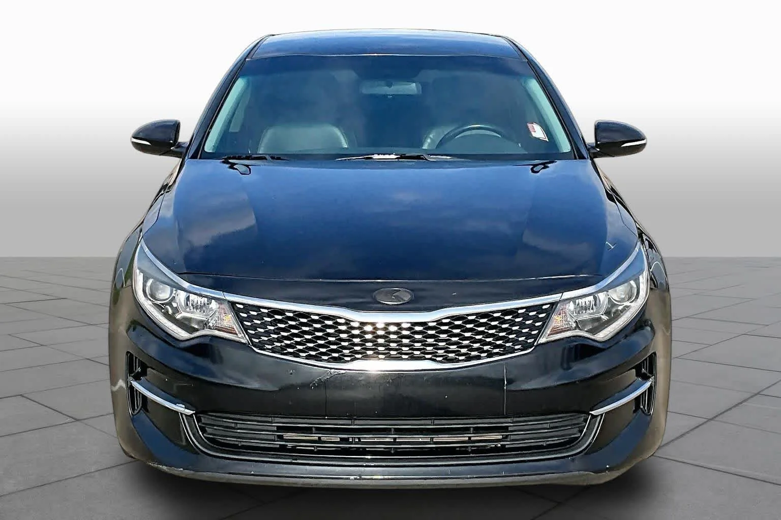 Used 2018 Ebony Black Kia EX image 4