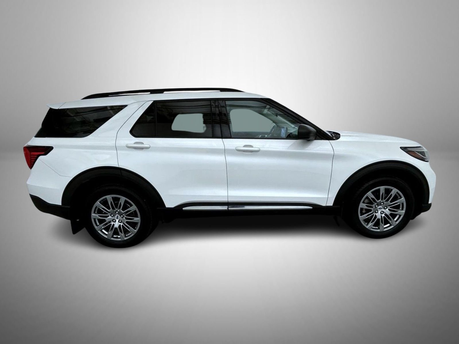 Used 2025 White Ford Active image 4