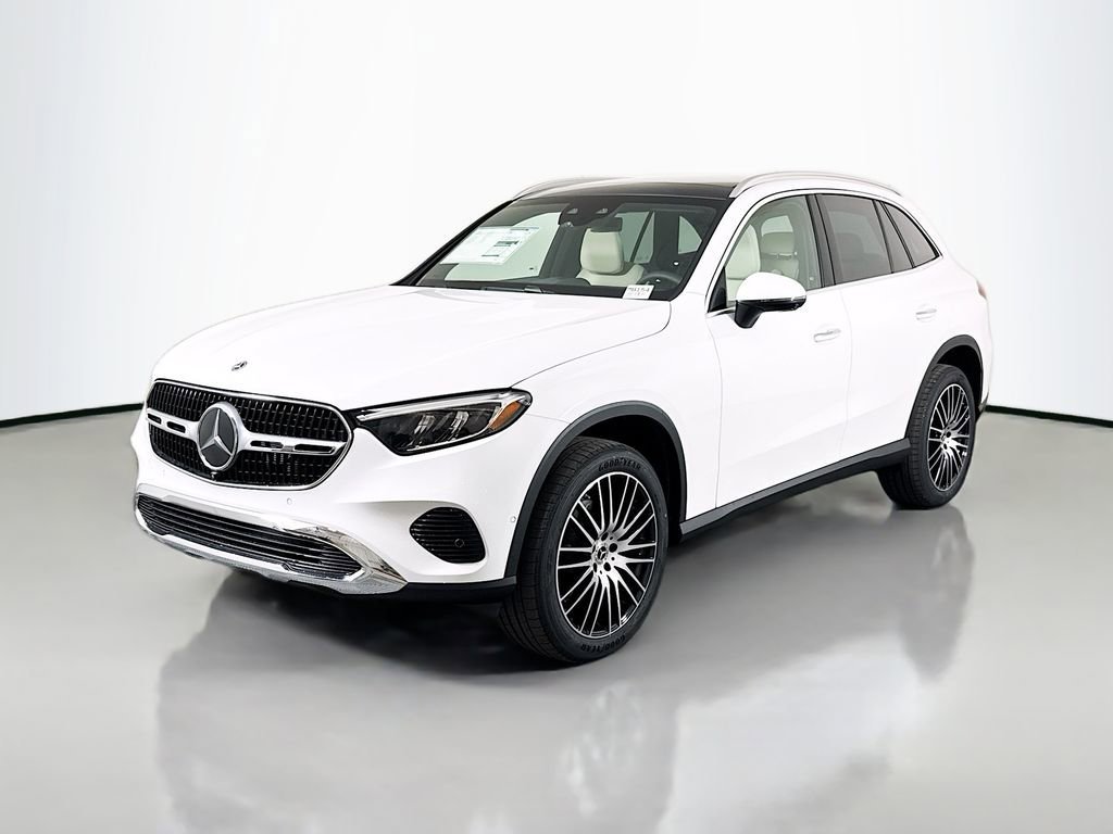 New 2026 MANUFAKTUR Moonlight White Metallic Mercedes-Benz GLC 300 image 36