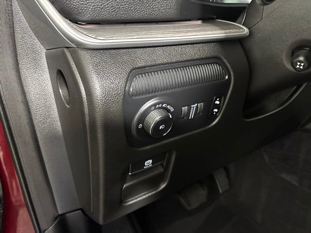 Certified Used 2024 Red Jeep Series III image 24